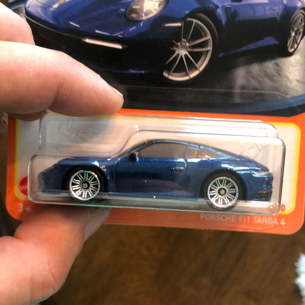 Porsche 911 Targa 4 - Picture 2 of 7